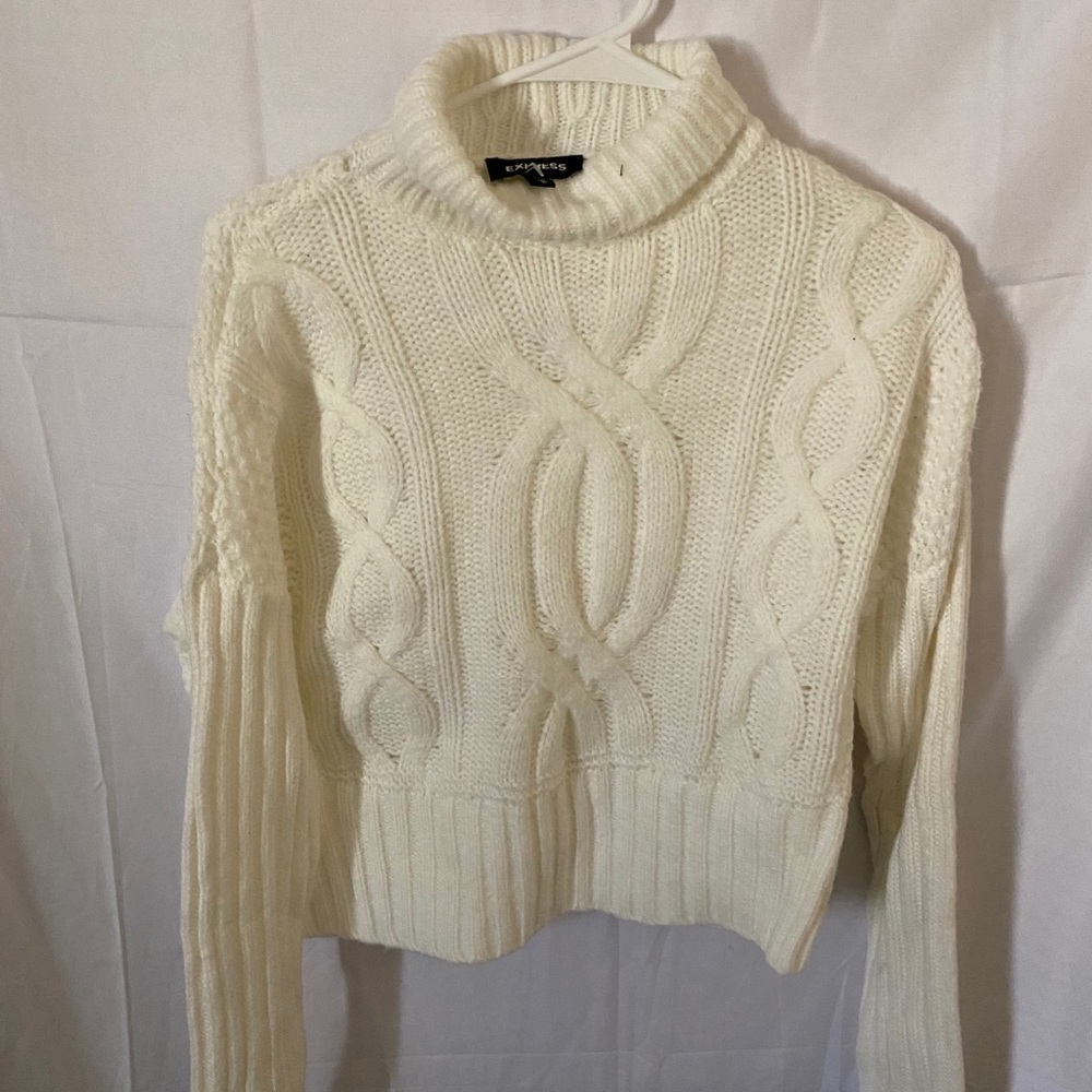 EXPRESS cream knitted sweater